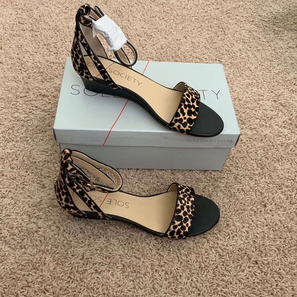 Sole Society So-Nahara Wedges